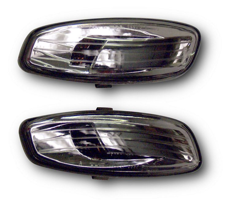 Citroen C3 C4 C5 Picasso;  Peugeot 207 308 3008 5008 RCZ Crystal Clear Side Repeaters